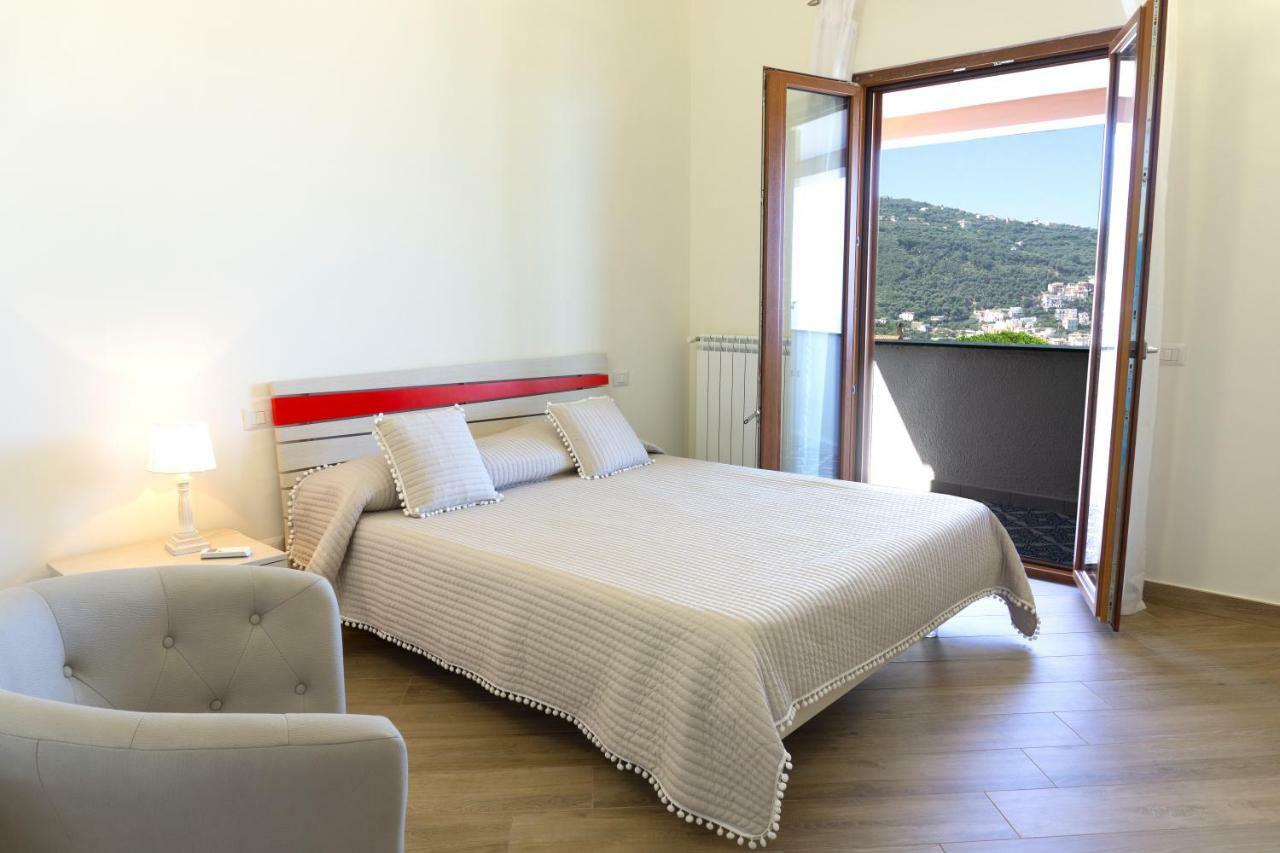 Appartamento In Villa Ariel วีโกเอเกวนเซ ภายนอก รูปภาพ